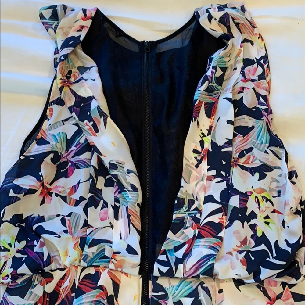 Dolce Vita Floral Dress - Picture 4 of 4